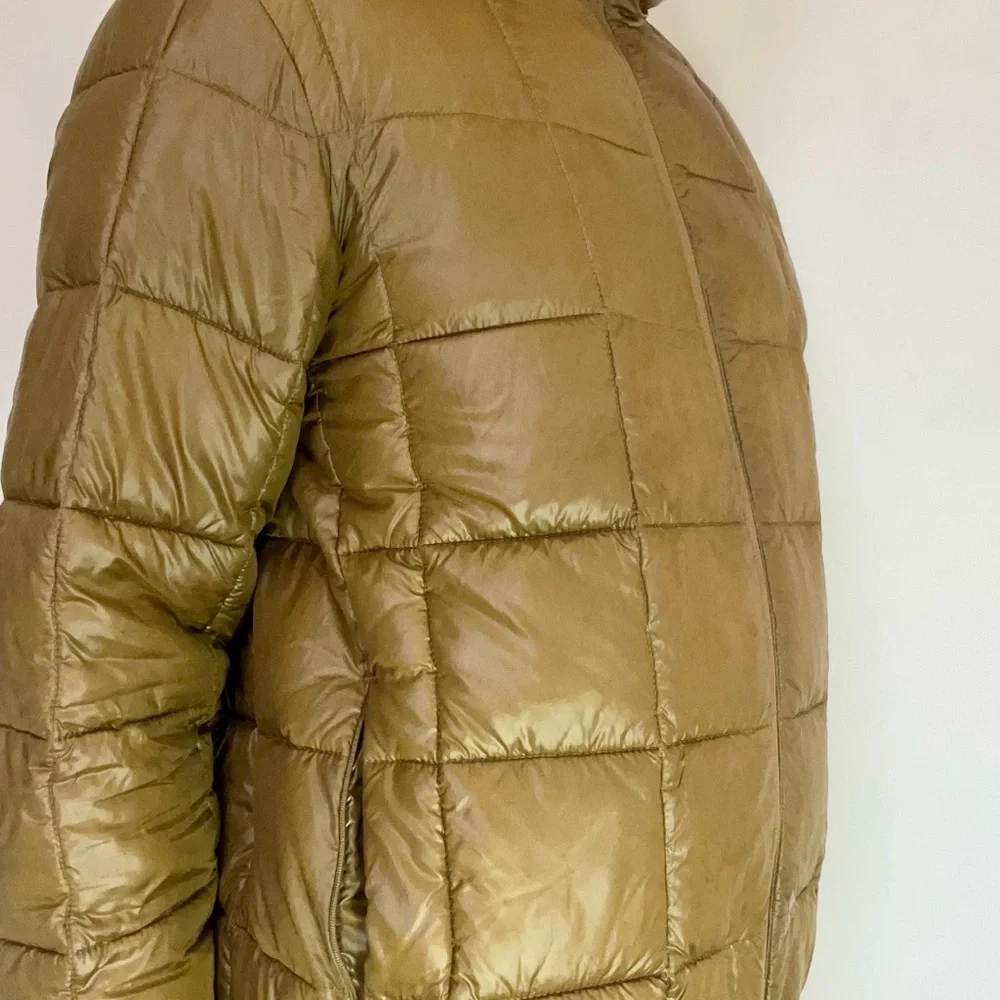 H&M Men's Metallic Gold Puffer Jacket - Picture 2 of 5